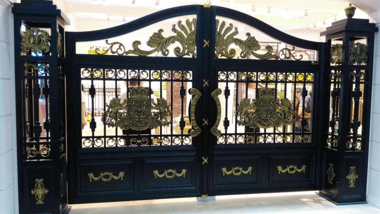 鋁藝大門為什么越來(lái)越受到客戶的喜愛(ài)?