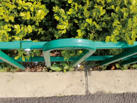 簡單介紹鋅鋼草坪護欄的相比于傳統護欄的優勢